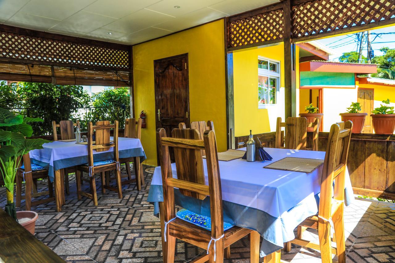 Dream Holiday Self Catering Isola di Isola di La Digue Esterno foto